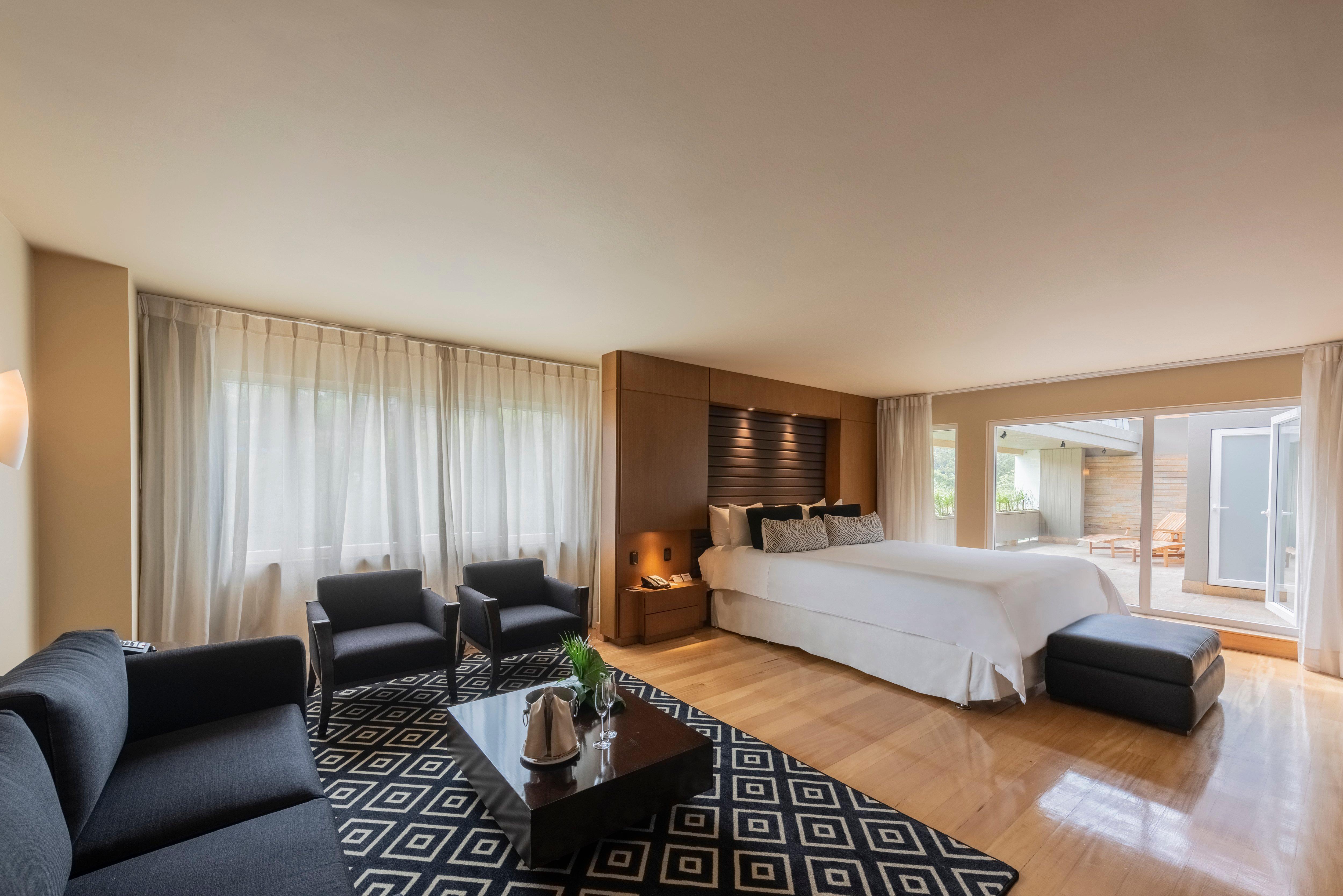 Intercontinental Medellin - Movich By Ihg Hotel Ngoại thất bức ảnh