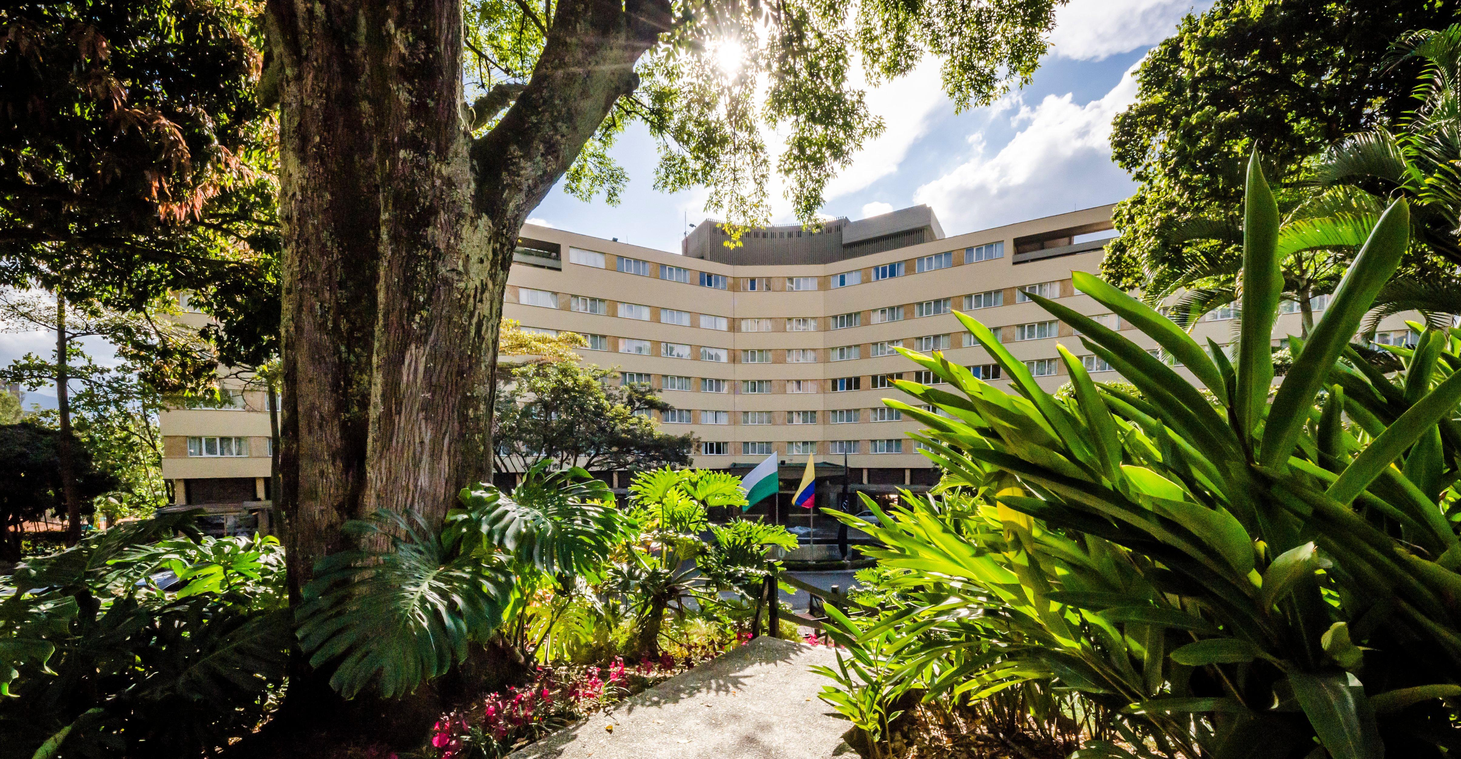 Intercontinental Medellin - Movich By Ihg Hotel Ngoại thất bức ảnh