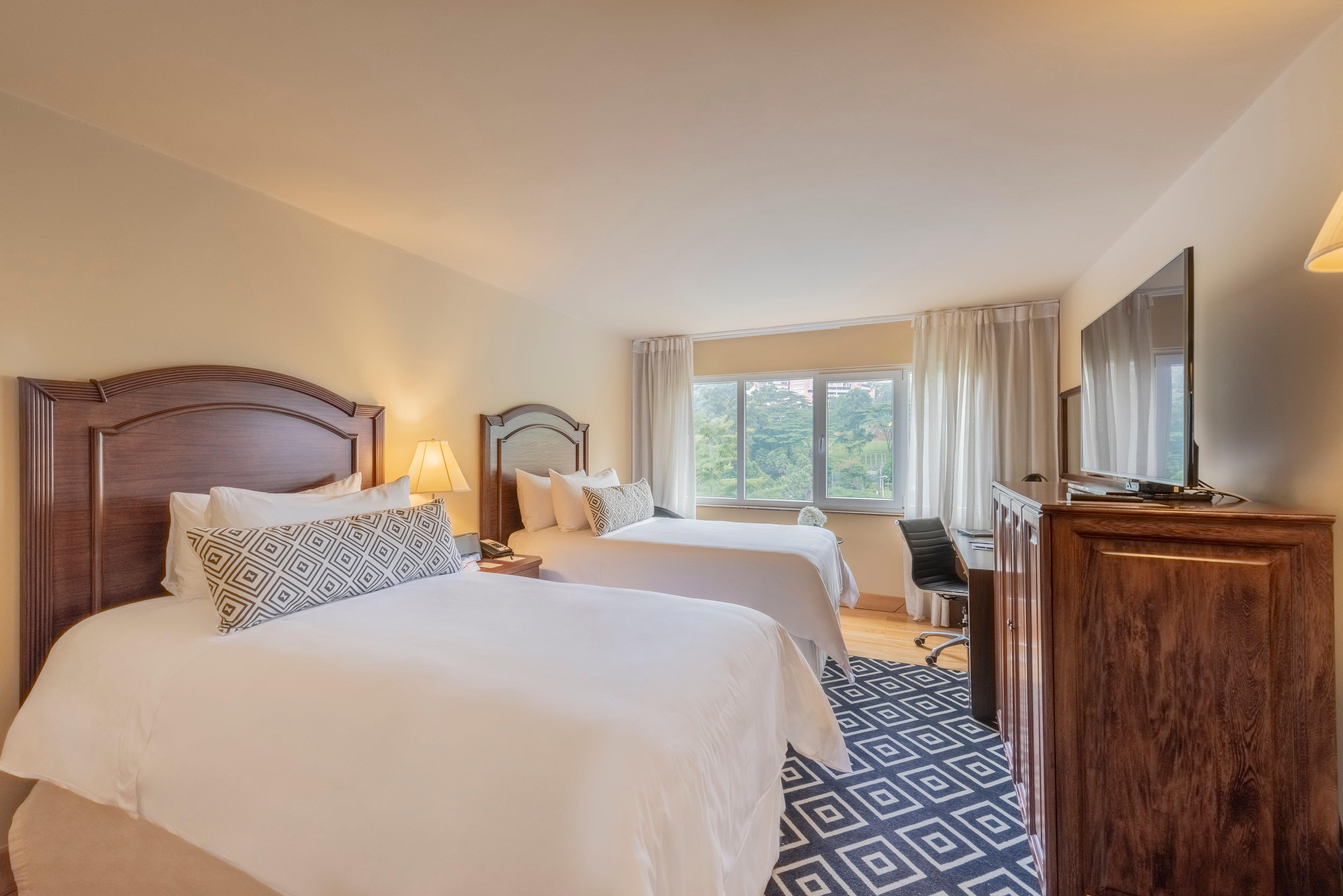 Intercontinental Medellin - Movich By Ihg Hotel Ngoại thất bức ảnh